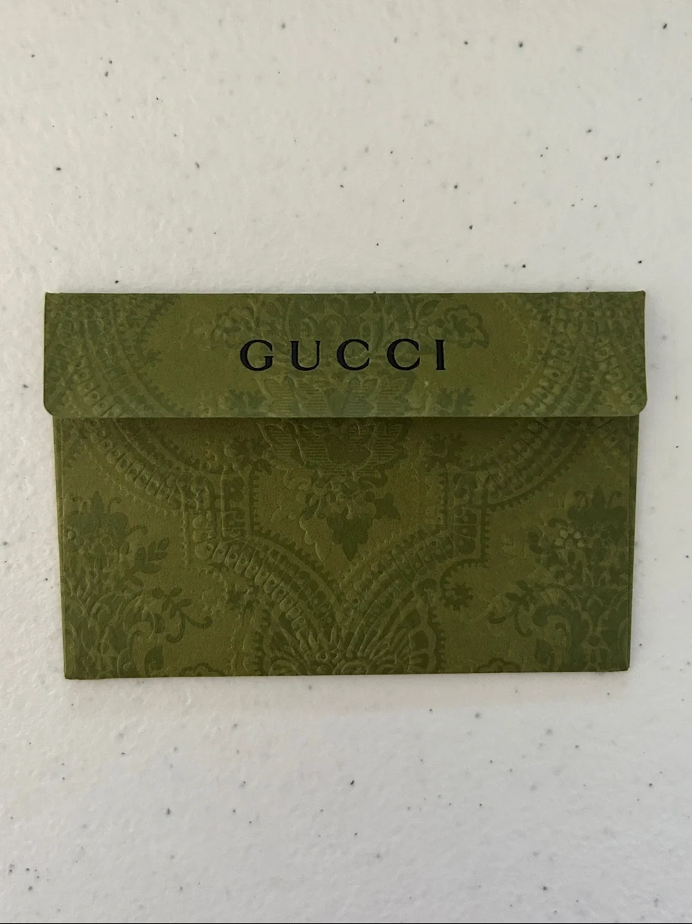 Gucci box